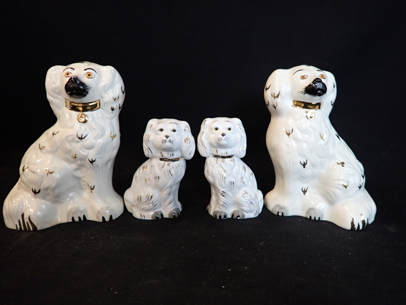 2 Par "Singnalhundar" De stora Beswick, England