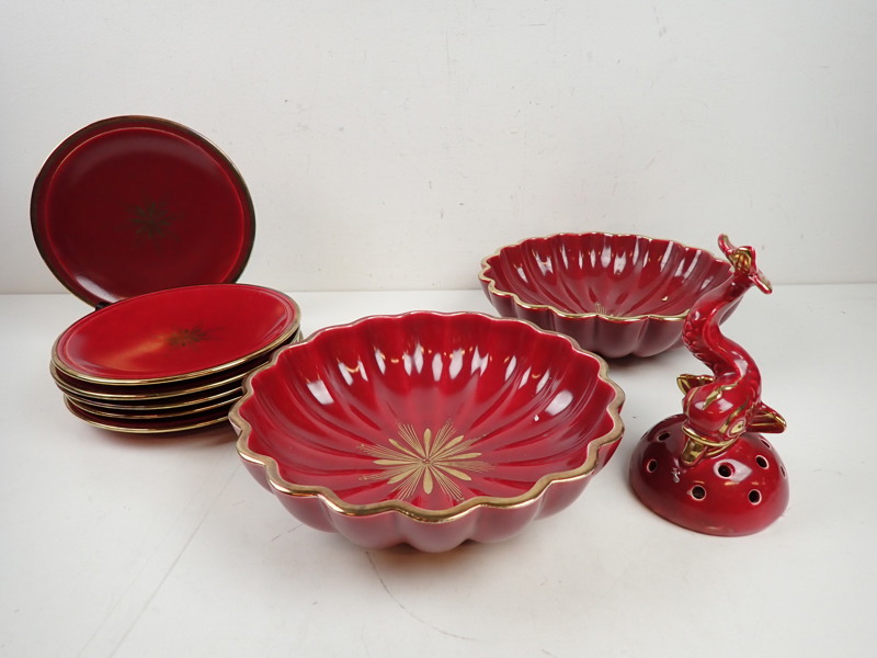 ASSIETTER, SKÅLAR, BLOMSTERFISK "Rubin" Gefle