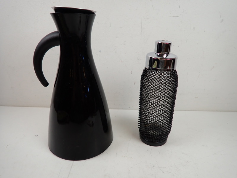 TERMOSKANNA Eva Solo + SHAKER