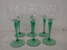 6st fotglas med grön fot  H:19cm