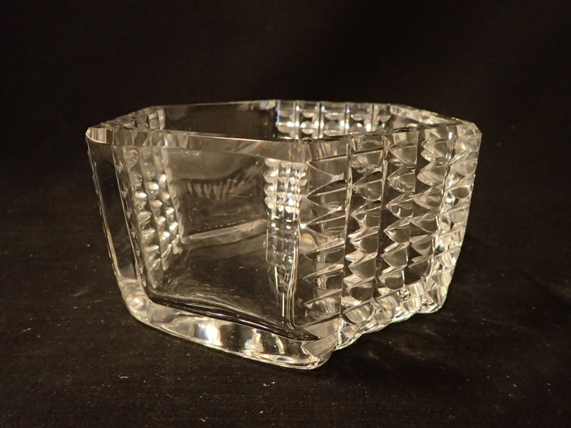 Kristallskål Bengt Edenfalk  Skruf