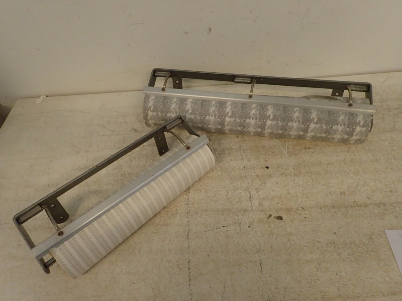 2st pappershållare för presentpapper