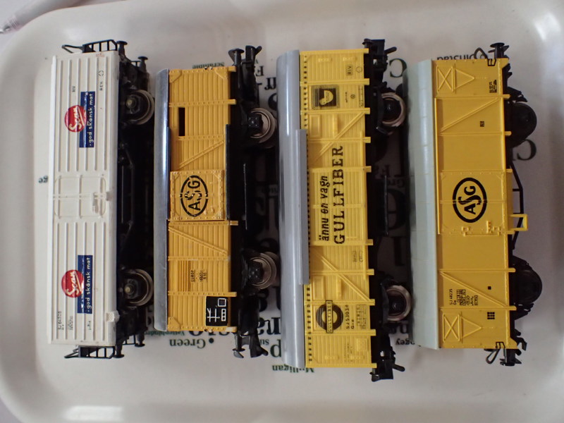 Modelltåg  4st vagnar Pocher,Fleischmann,Liliput