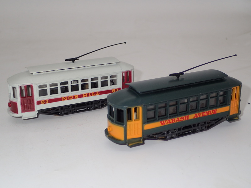 Modelltåg:  2 spårvagnar