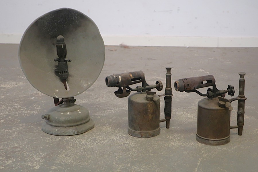 FOTOGENVÄRMARE OCH 2st BLÅSLAMPOR