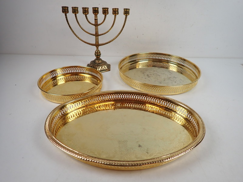 3 st BRICKOR + MÄSSINGSLJUSSTAKE