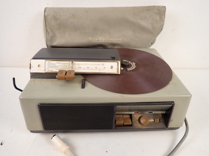 Bärbar MAGNETBANDSPELAR/DIKTAFON Rex Recorder