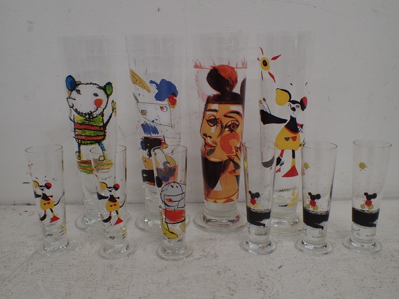 10st "Lasse Åberg glas"   H:11,5-23cm