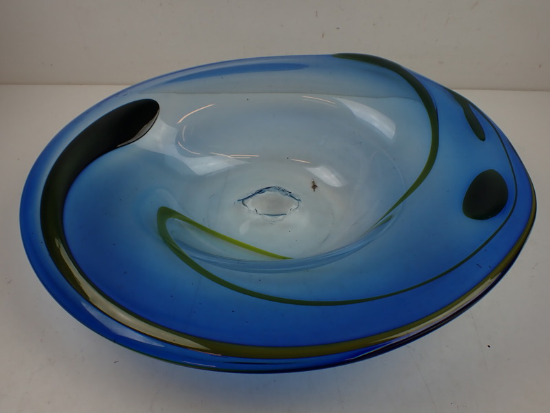 Stor GLASSKÅL omärkt