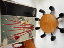 TEAK, PLAST och KERAMIKFÖREMÅL