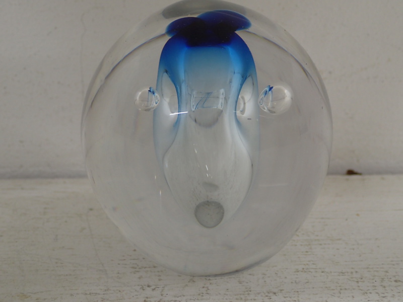 Glasskulptur  "Skräddare"   Hanne Dreutler