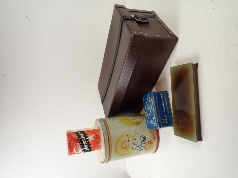UNIKABOX, BURKAR bl a Marabou + SKRIN