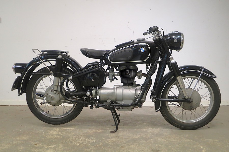 MOTORCYKEL BMW R 27 1964