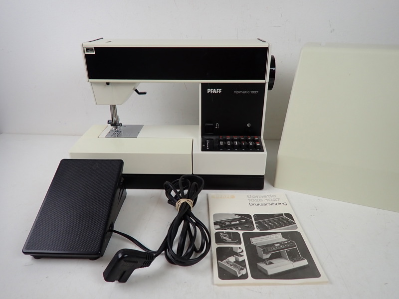 SYMASKIN PFAFF Tipmatic 1027