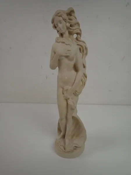 FIGURIN "Venus" i konstmassa