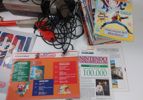 NINTENDO 8-BIT MED TILLBEHÖR, SPEL OCH TIDNINGAR