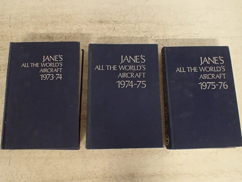 3-band Jane´s "All The World`s Aircraft"