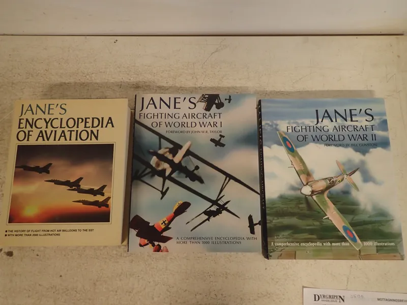 3st flygböcker Jane´s WW I,WW II m.m