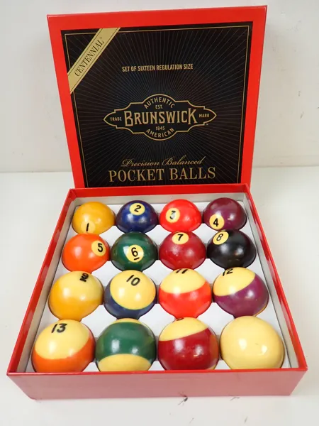 BILJARDBOLLAR Brunswick