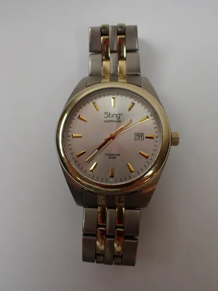 ARMBANDSUR Sting Sapphire
