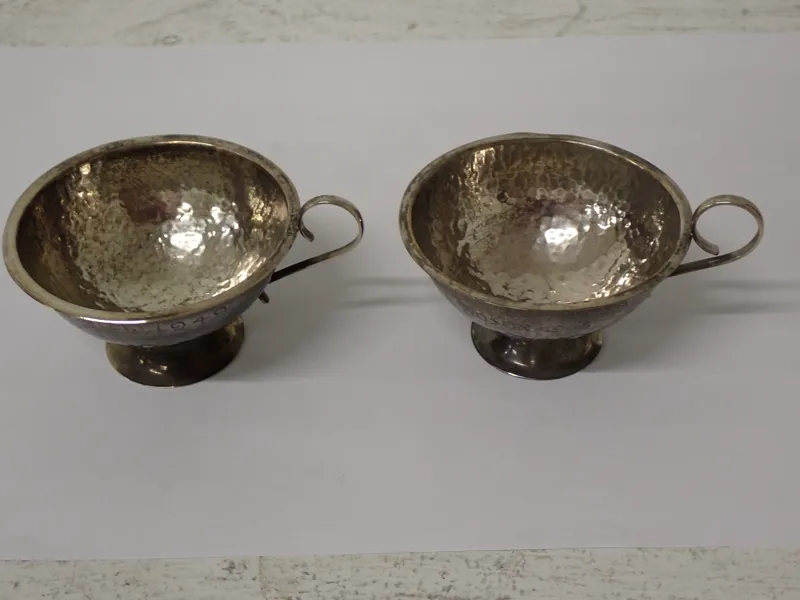 2 st PUNCHMUGGAR i Silver