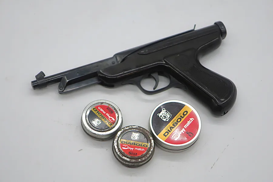 LUFTPISTOL EMGE