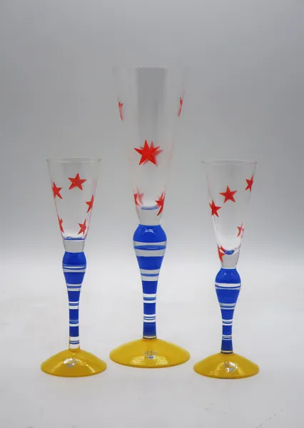 ANNE NILSSON "CLOWN" CHAMPAGNEGLAS OCH 2st SNAPSGLAS