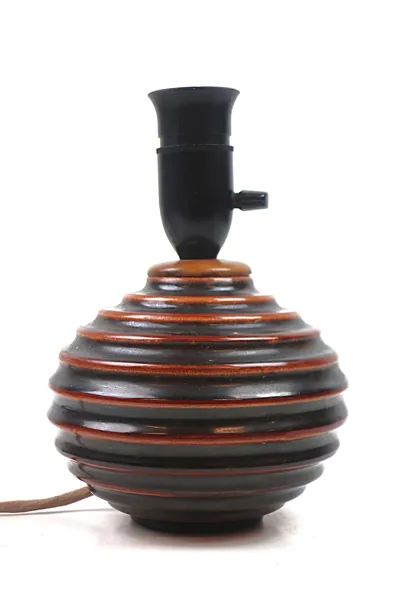 EWALD DAHLSKOG. BORDSLAMPA. BOFAJANS