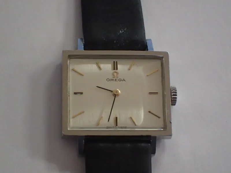 Armbandsur "Omega"     