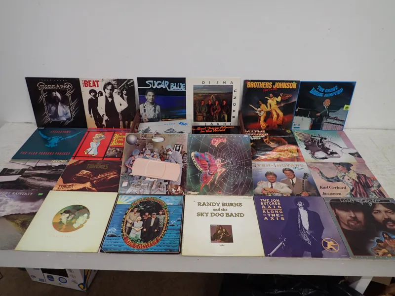 Vinylskivor 50st LP pop o rock m.m