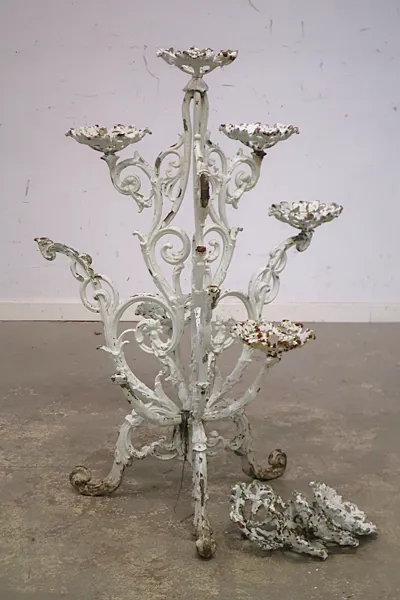 BLOMPIEDESTAL I METALL