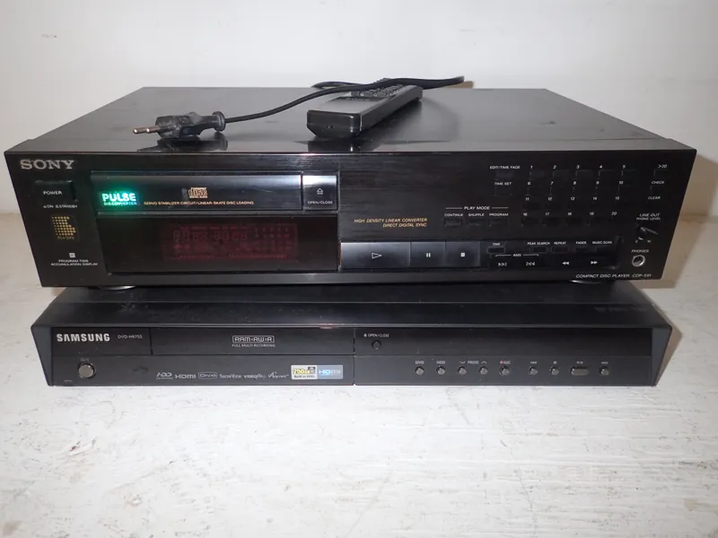 Dvd Samsung HR-755,Cd Sony CDP-591