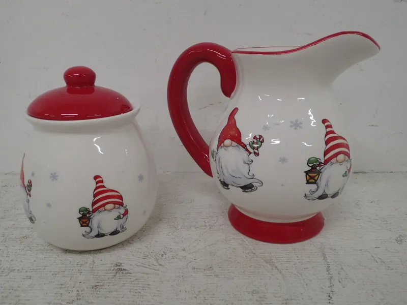 Kanna + skål med tomtemotiv H:15-18cm