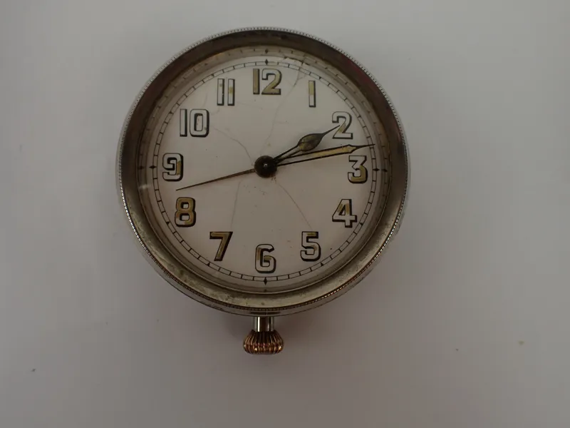 RESEVÄCKARUR Junghans