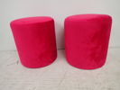 2 sittpuffar H:32cm D:28cm