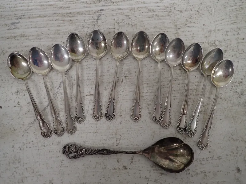 13-delar silverskedar vikt:128gr