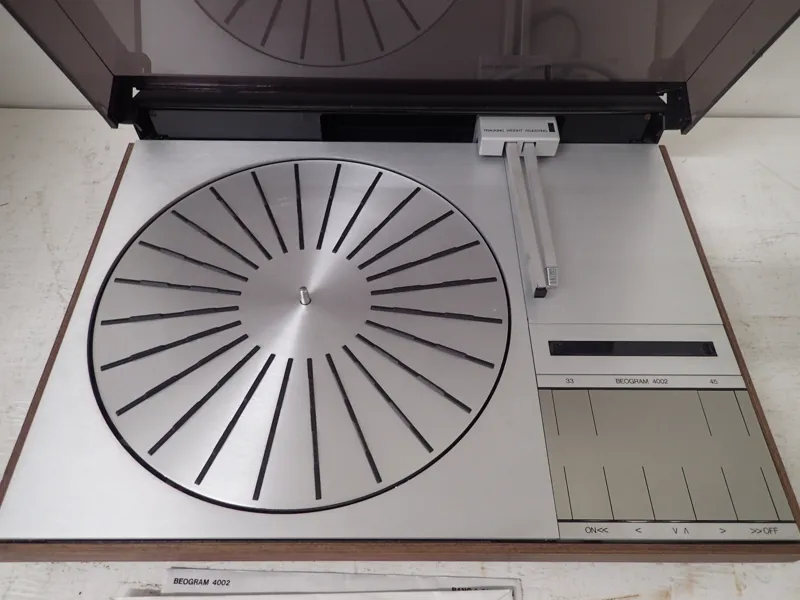 Skivspelare Beogram 4002