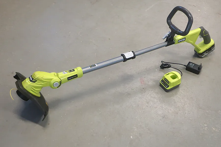 TRIMMER RYOBI