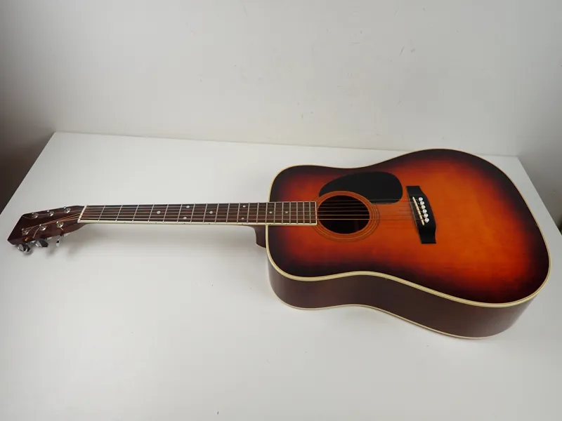 AKUSTISKT GITARR Chaser