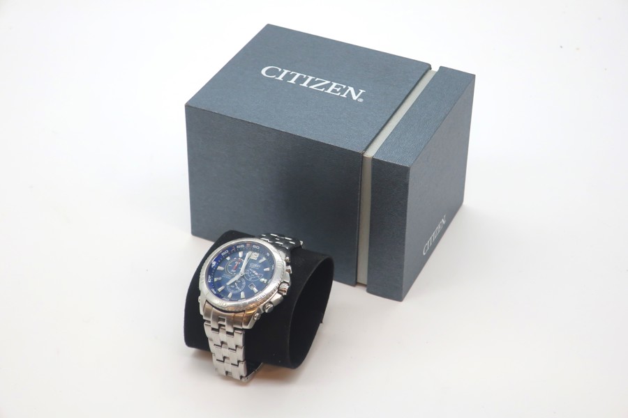 Citizen Eco-Drive i kartong