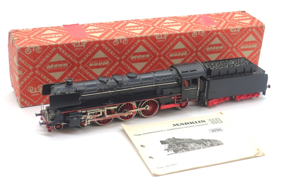 Märklin HO,Ånglok med tender 3026