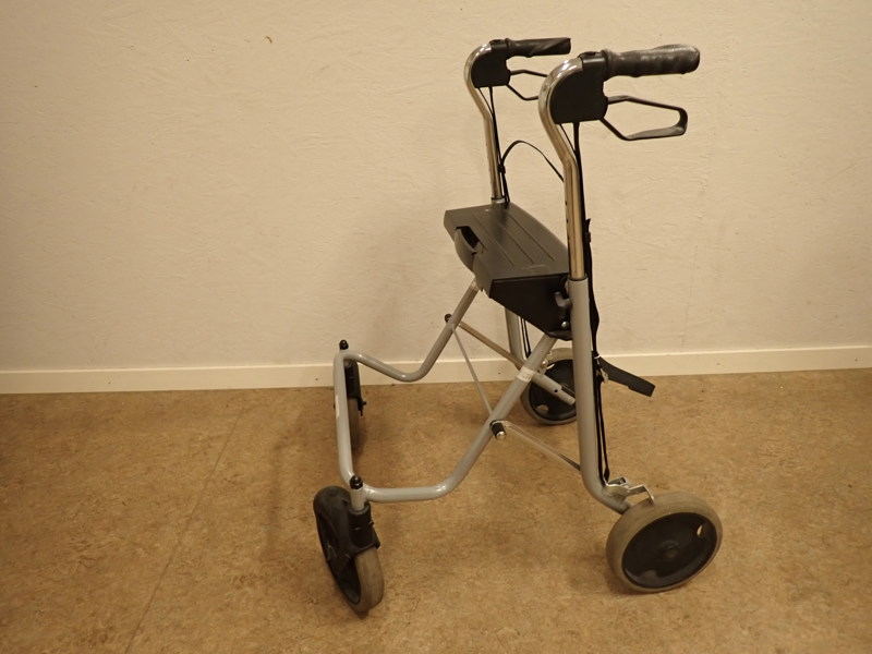 ROLLATOR