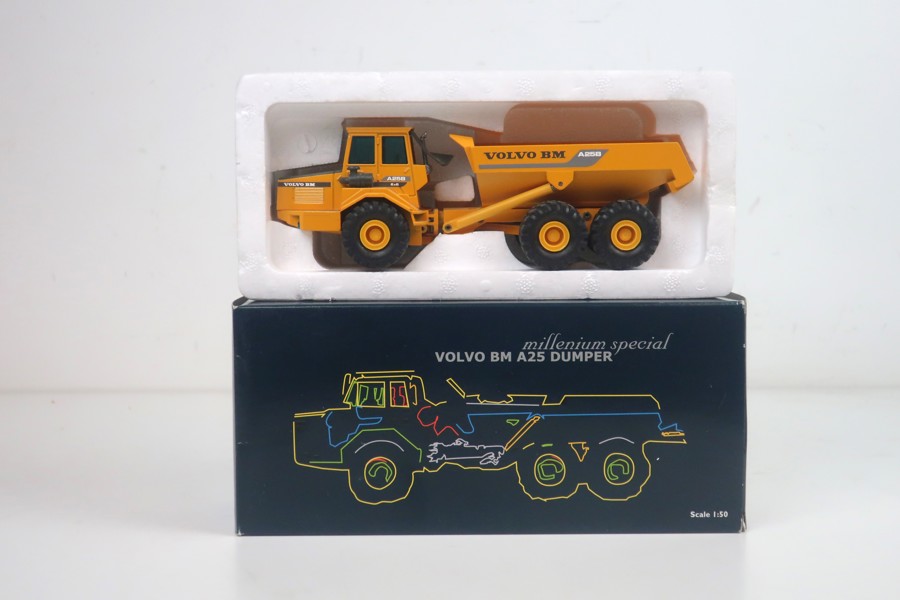 MODELL. MILLENIUM SPECIAL VOLVO BM A25 DUMPER