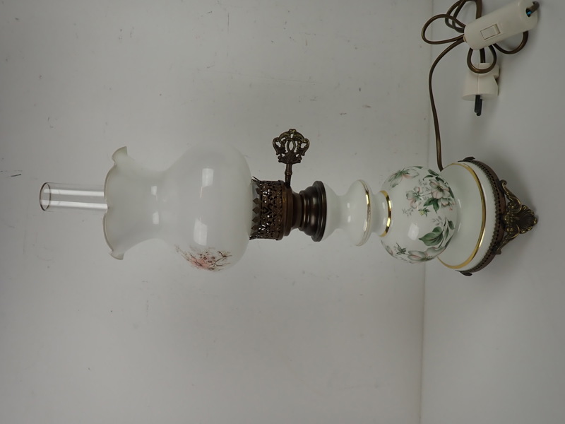 BORDSLAMPA i gammal stil