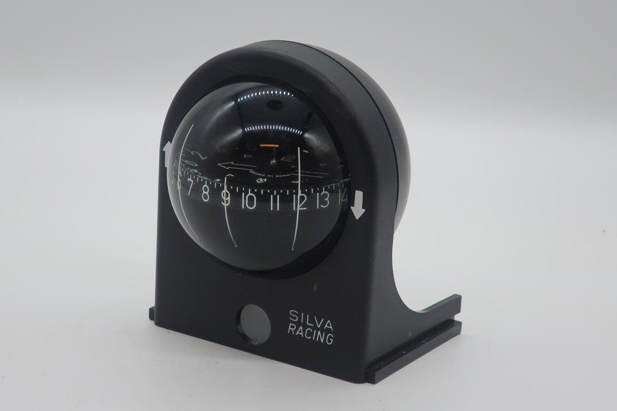 KOMPASS. SILVA 103