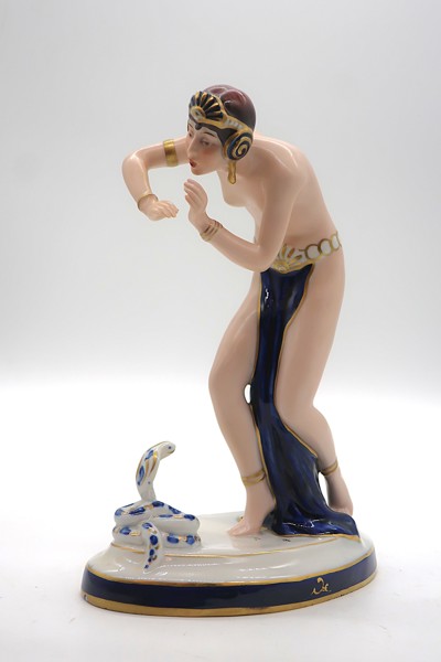 FIGURIN. ROYAL DUX
