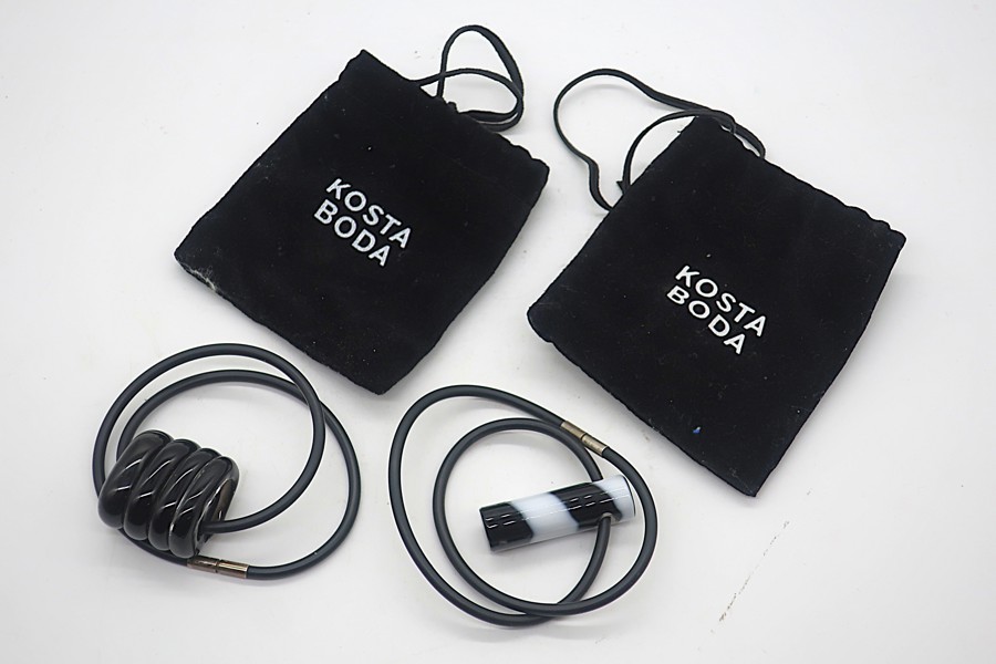 HALSBAND. KOSTA BODA ANNA EHRNER, 2st