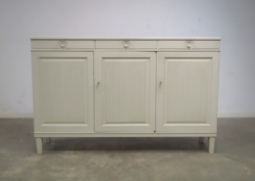 CARL MALMSTEN. SIDEBOARD/SKÄNK "HERRGÅRDEN"