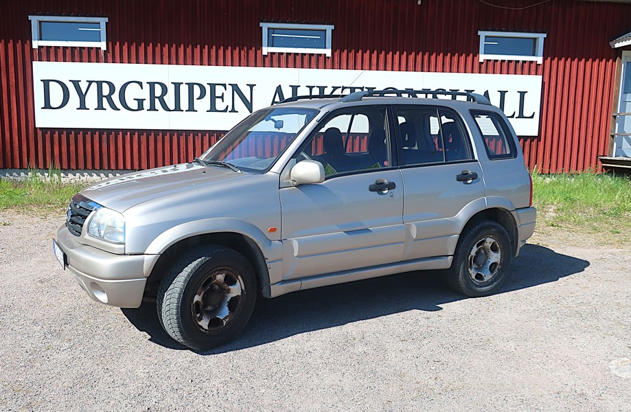 SUZUKI GRAND VITARA 2004. 20490mil