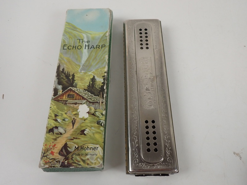 MUNSPEL The Echo Harp, Hohner